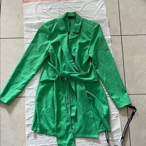 PrettyLittleThing Green Wrap Blazer